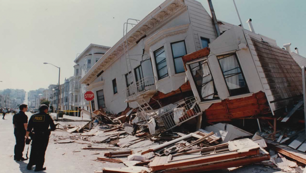 Loma Prieta Earthquake October 1989 San Francisco Marina District building collapse